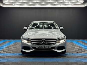 Used Mercedes-Benz C Class 2018 for sale - 76634281: Photo