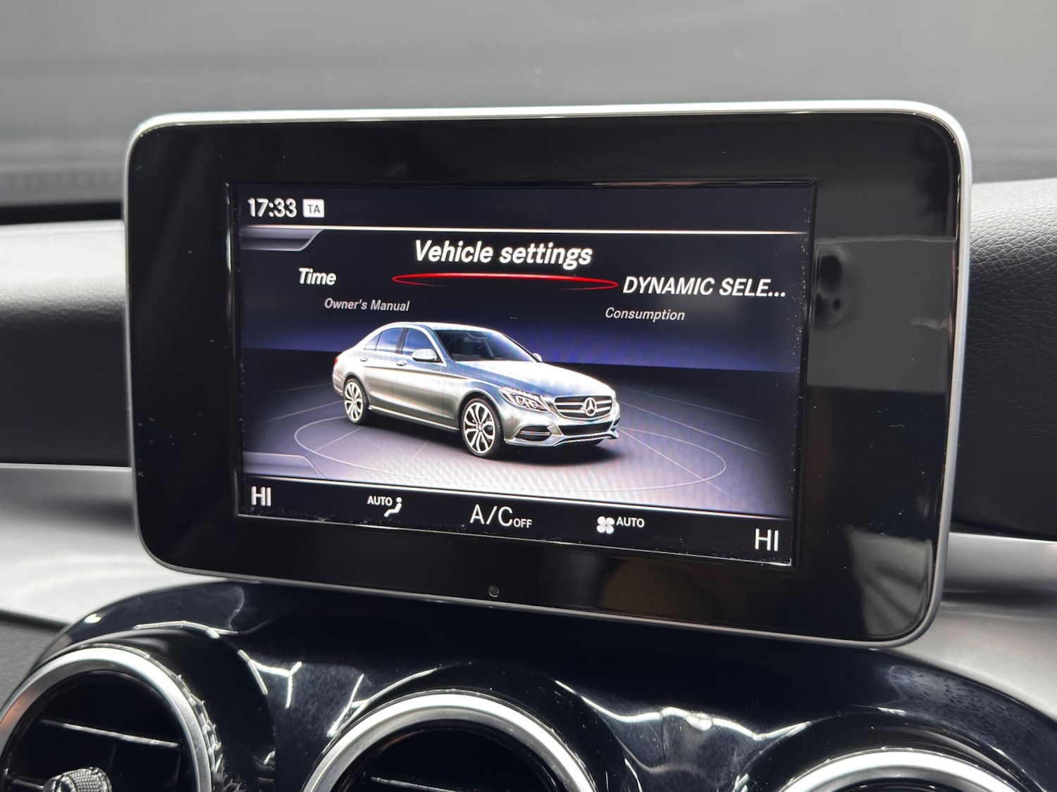 Used Mercedes-Benz C Class 2018 for sale - 76634281: Photo 30