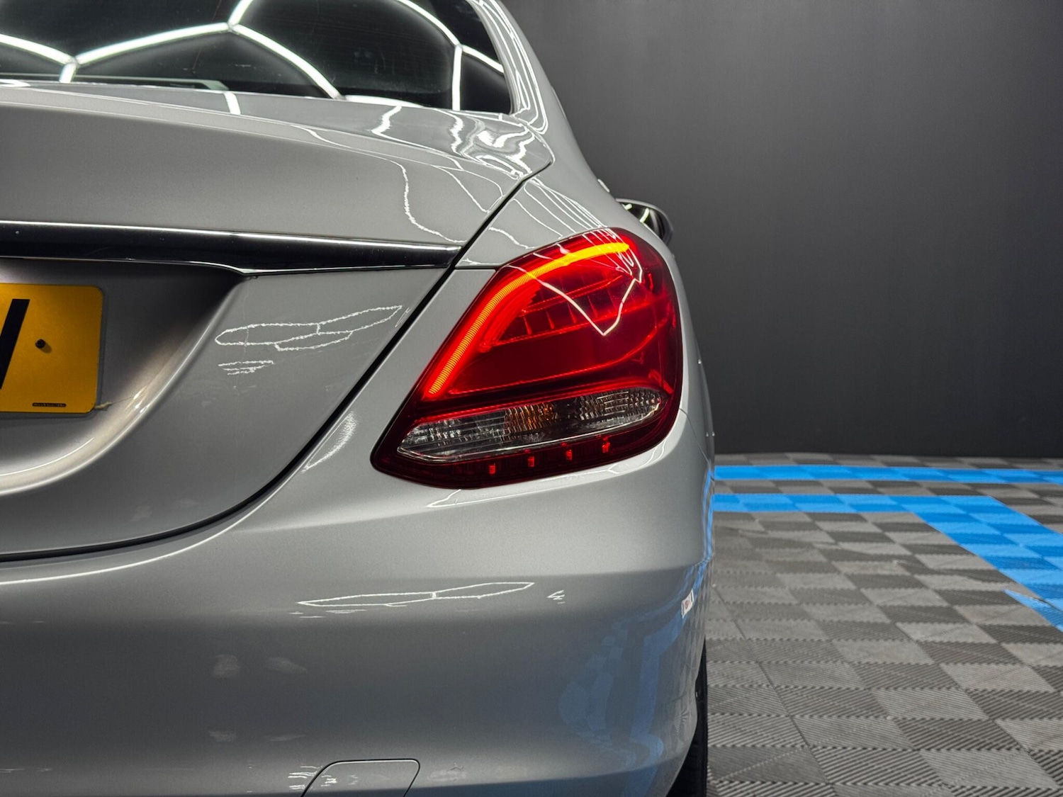 Used Mercedes-Benz C Class 2018 for sale - 76634281: Photo 40