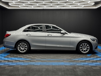 Used Mercedes-Benz C Class 2018 for sale - 76634281: Photo