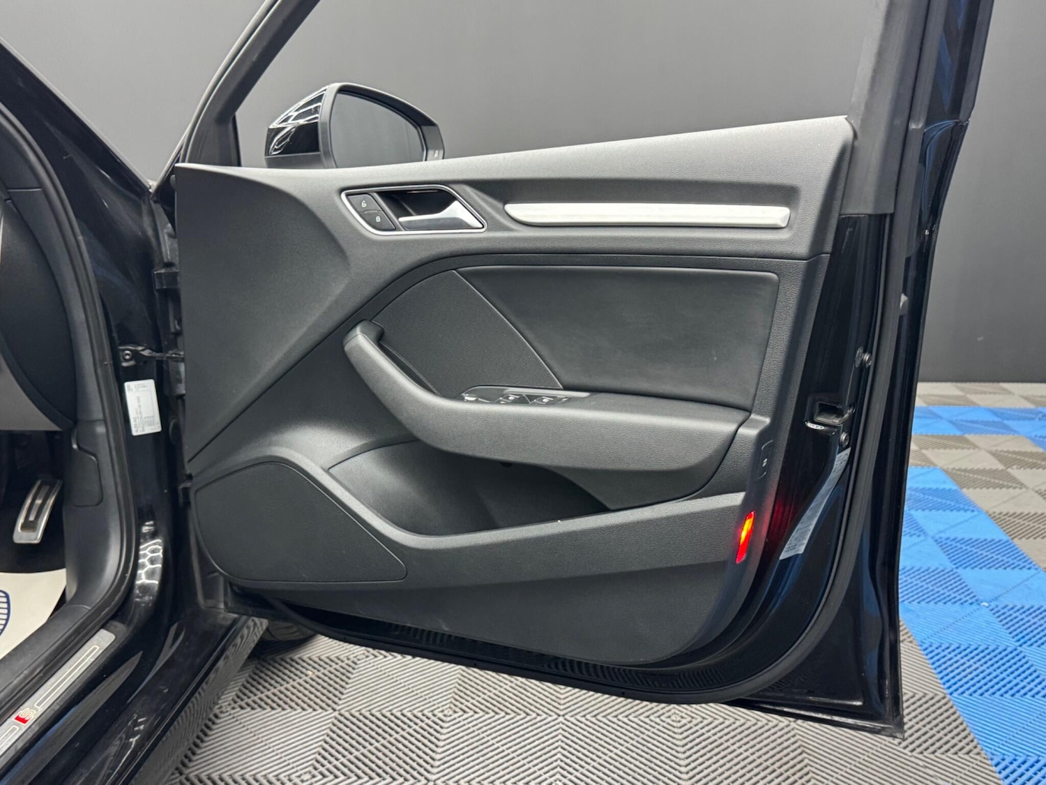 Vehicle 39