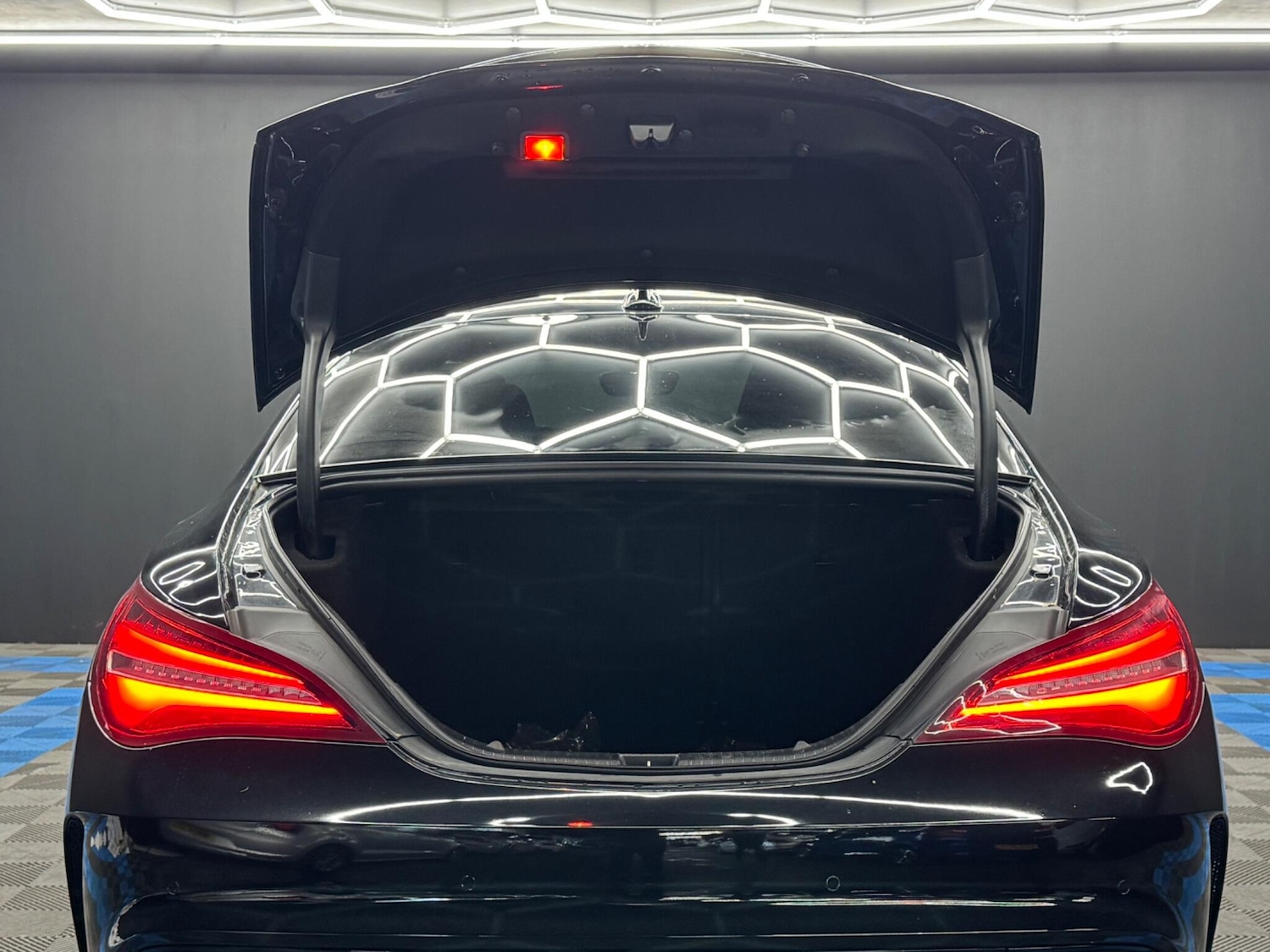 Used Mercedes-Benz CLA 2017 for sale - 76964967: Photo 34