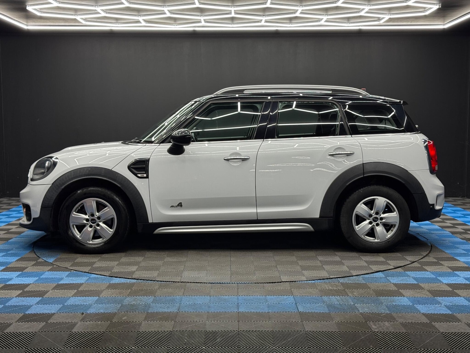 Used MINI Countryman 2018 for sale - 77612739: Photo 8
