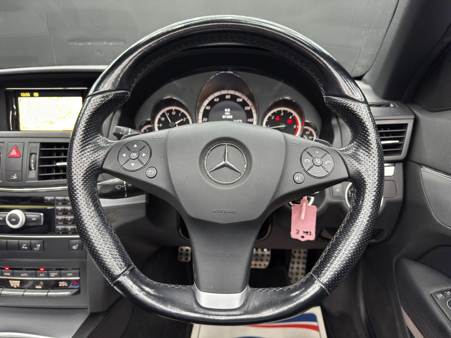 Used Mercedes-Benz E Class 2011 for sale - 77737266: Photo 18