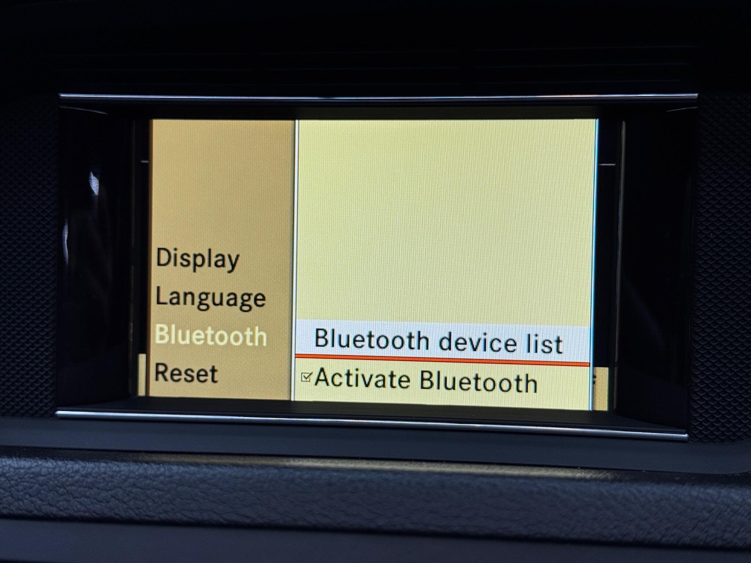 Used Mercedes-Benz E Class 2011 for sale - 77737266: Photo 33