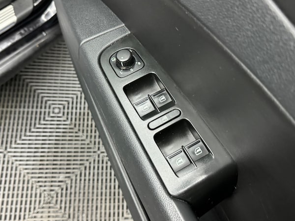 Used Skoda Superb 2015 for sale - 74452898: Photo 34