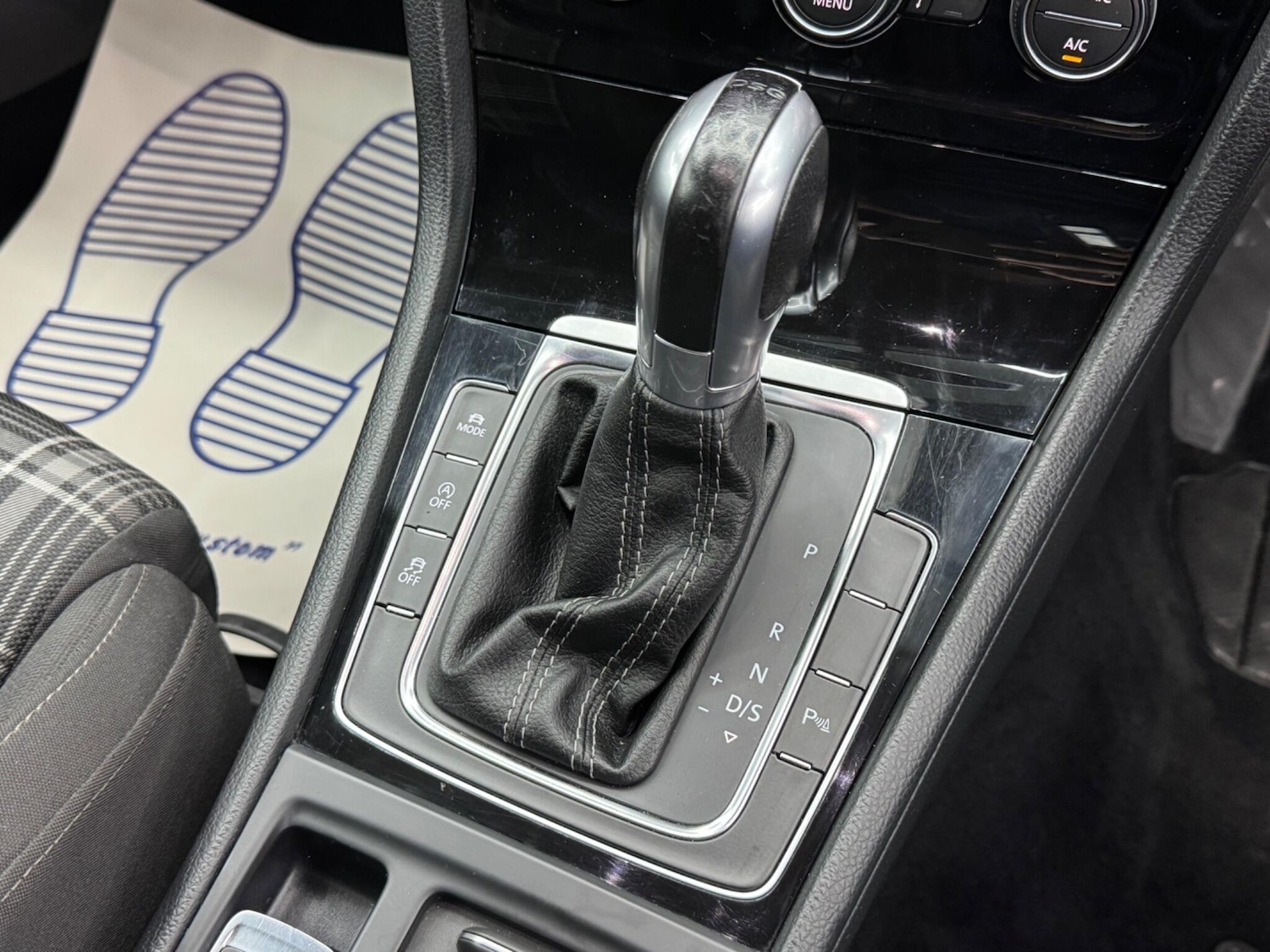 Used Volkswagen Golf 2017 for sale - 77315211: Photo 26