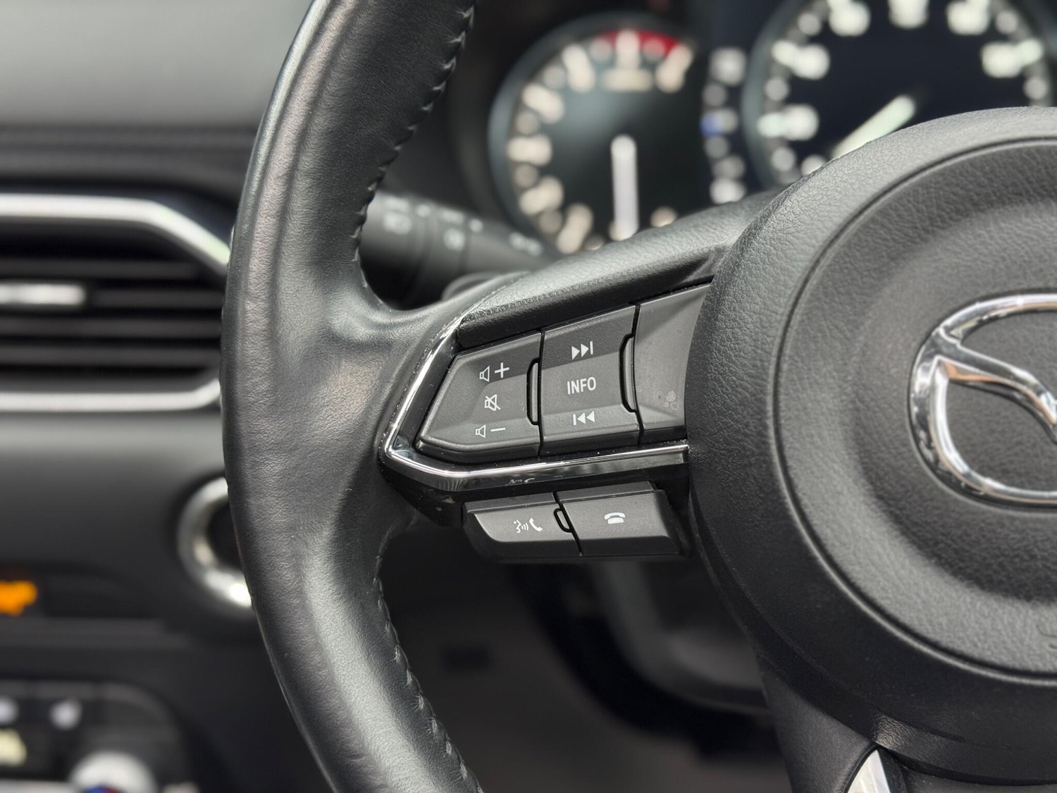 Used Mazda CX-5 2022 for sale - 76989602: Photo 20