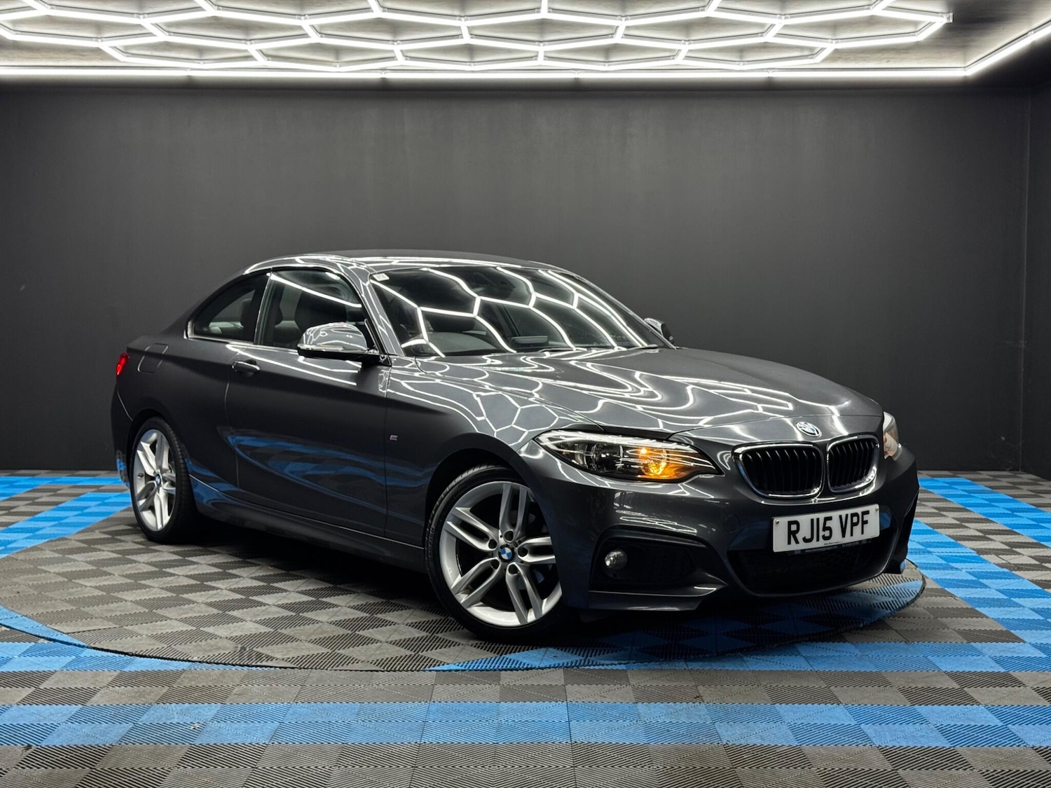 Used BMW 2 Series 2015 for sale - 76550396: Photo 1