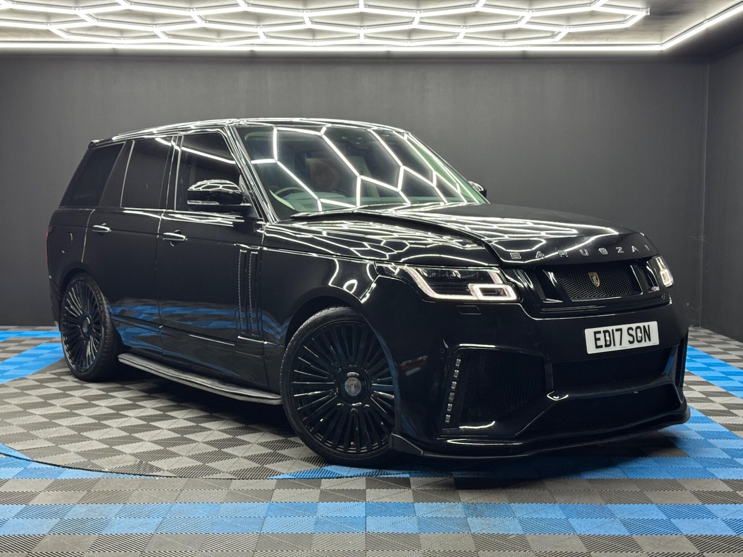 Used Land Rover Range Rover 2018 for sale - 77278515: Photo 1