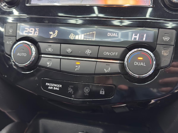 Used Nissan Qashqai 2018 for sale - 76314421: Photo 30