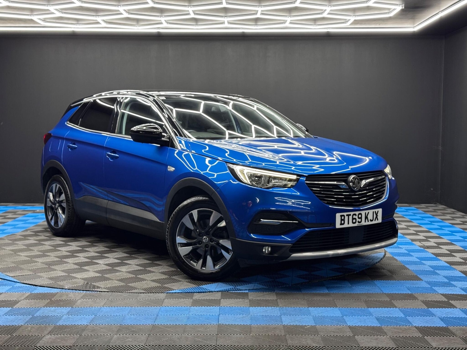 Used Vauxhall Grandland X 2019 for sale - 76239278: Photo 1