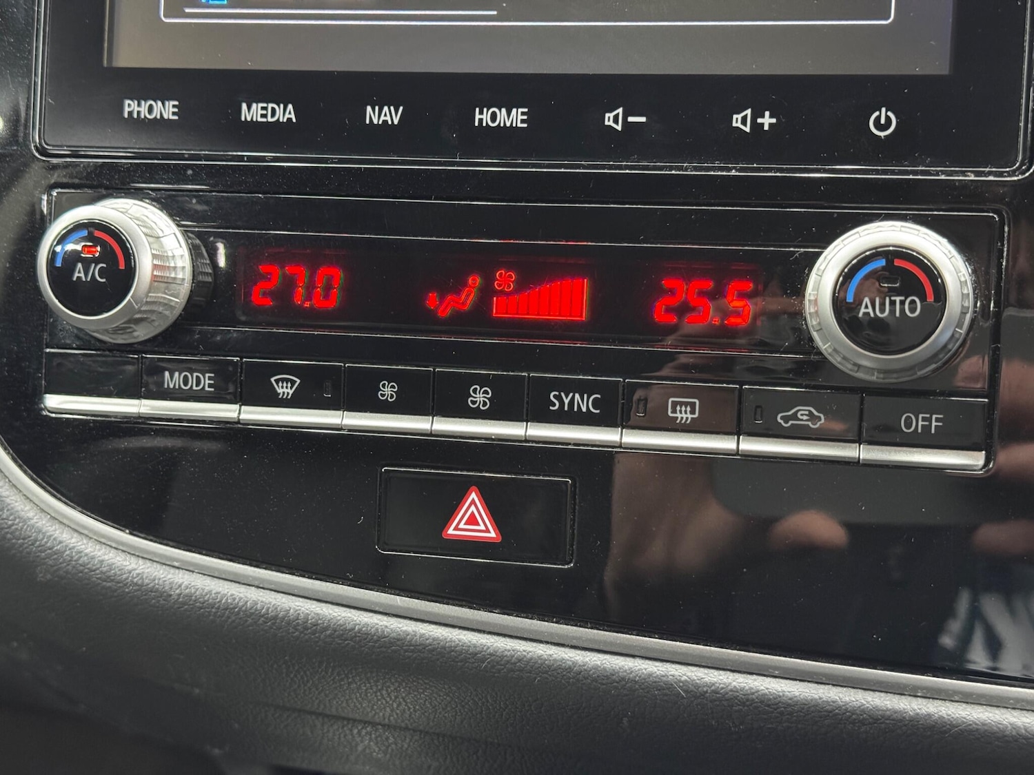 Used Mitsubishi Outlander 2020 for sale - 77131239: Photo 29