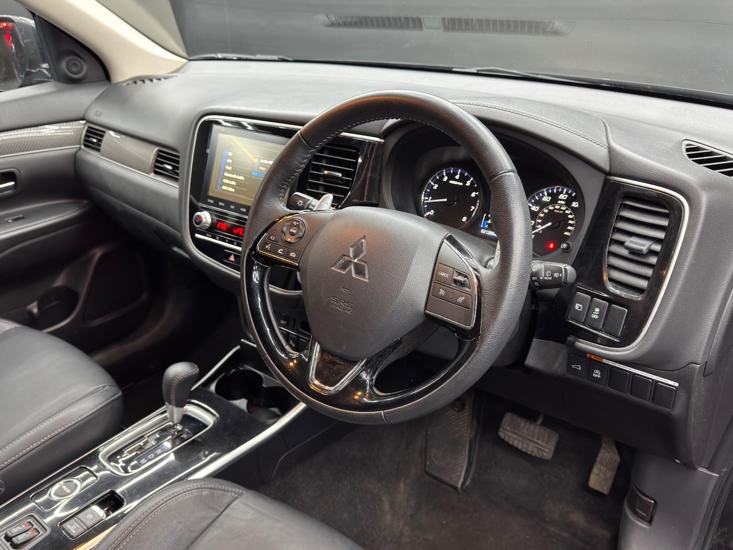 Used Mitsubishi Outlander 2020 for sale - 77131239: Photo 9