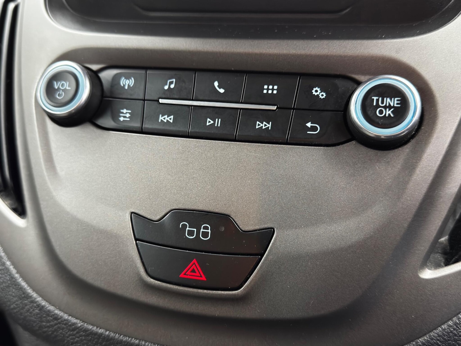 Used Ford Tourneo Courier 2019 for sale - 76993288: Photo 26