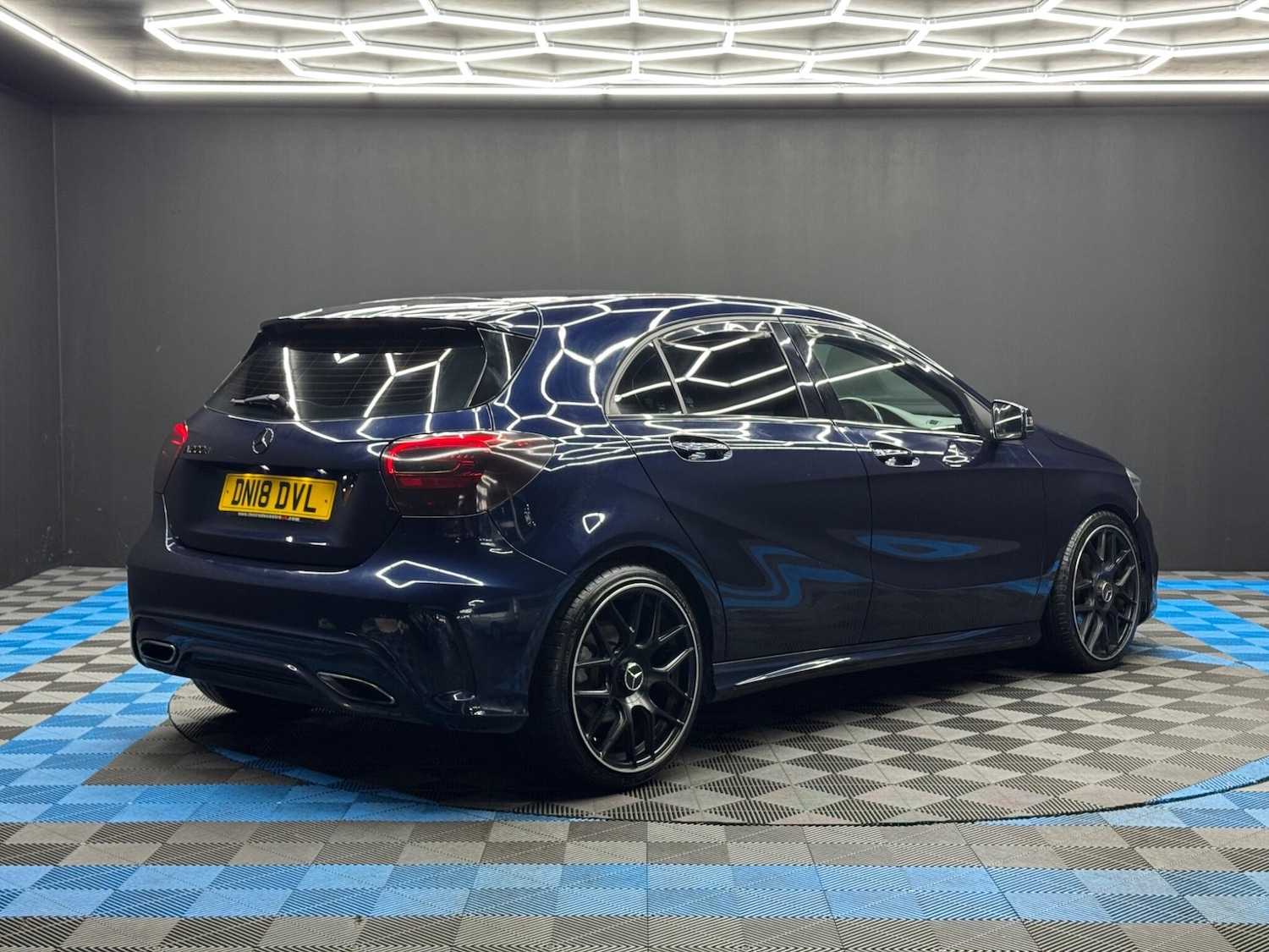 Used Mercedes-Benz A-Class 2018 for sale - 77229505: Photo 5