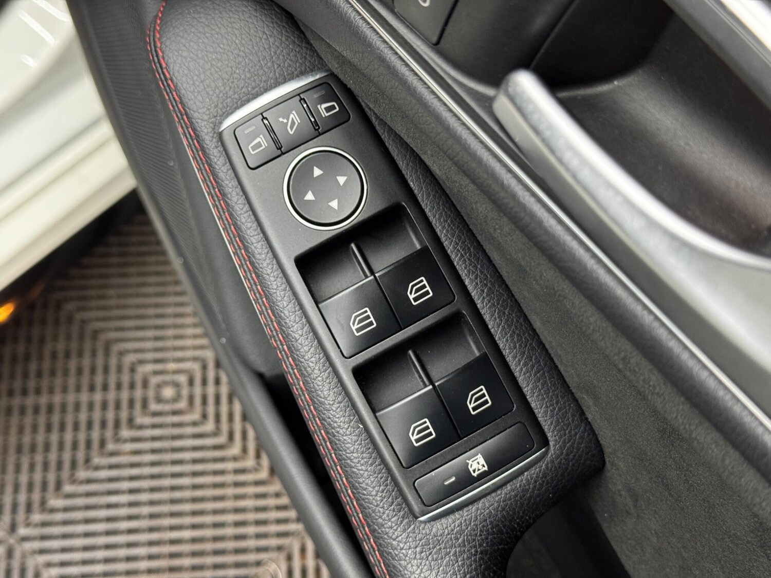 Used Mercedes-Benz CLA for sale - 77793407: Photo 39