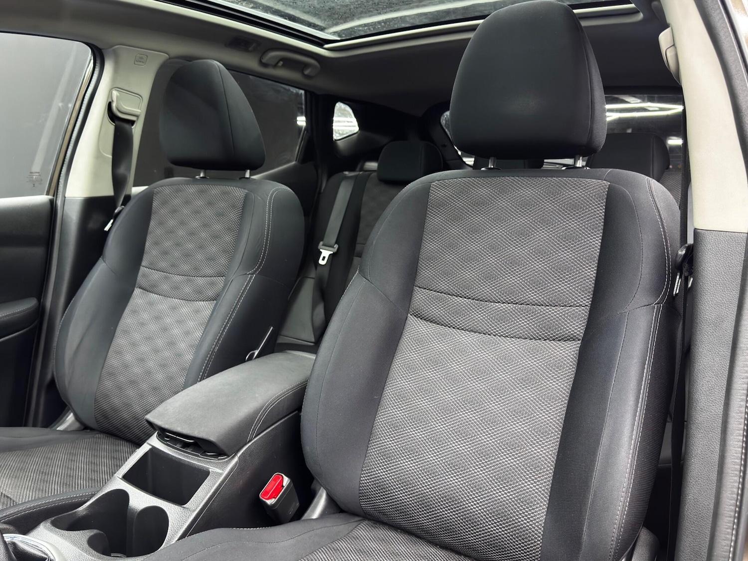 Used Nissan Qashqai 2014 for sale - 76472999: Photo 14