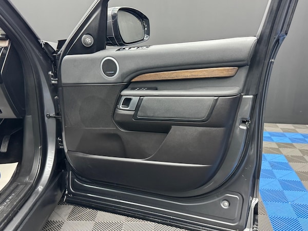 Used Land Rover Discovery 2018 for sale - 75697202: Photo 40