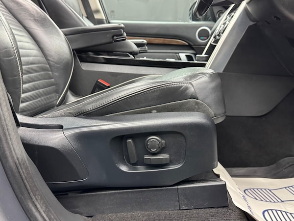 Used Land Rover Discovery 2018 for sale - 75697202: Photo 44