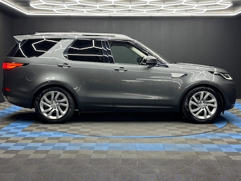 Used Land Rover Discovery 2018 for sale - 75697202: Photo