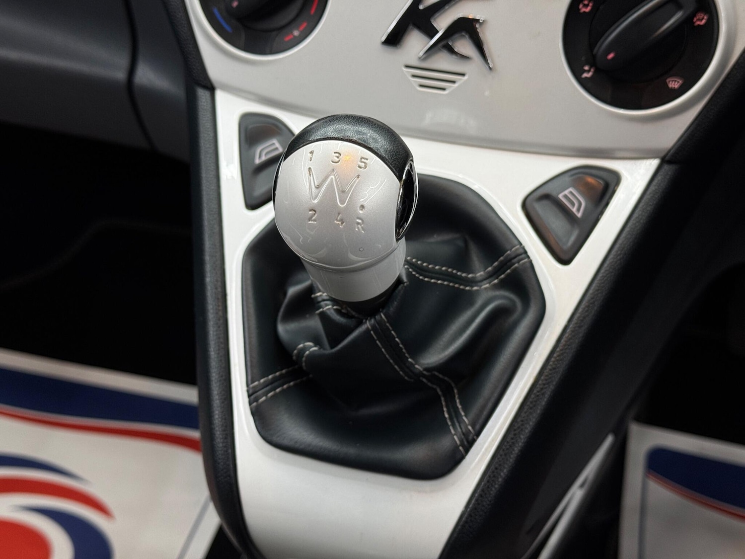 Used Ford Ka for sale - 78205268: Photo 24