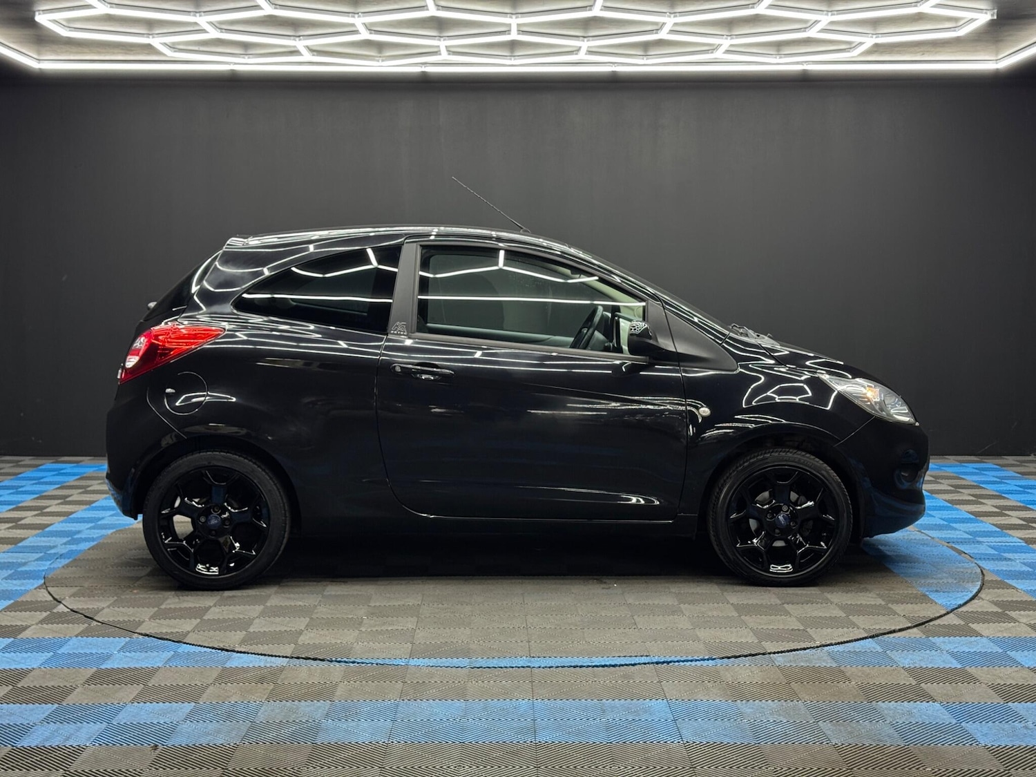 Used Ford Ka for sale - 78205268: Photo 4