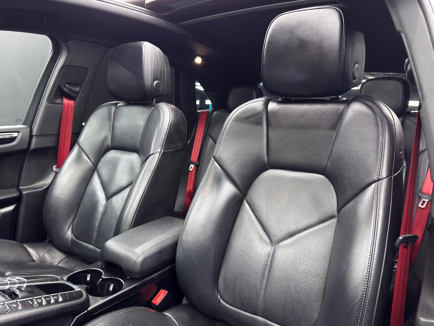 Used Porsche Macan 2017 for sale - 76307031: Photo 14