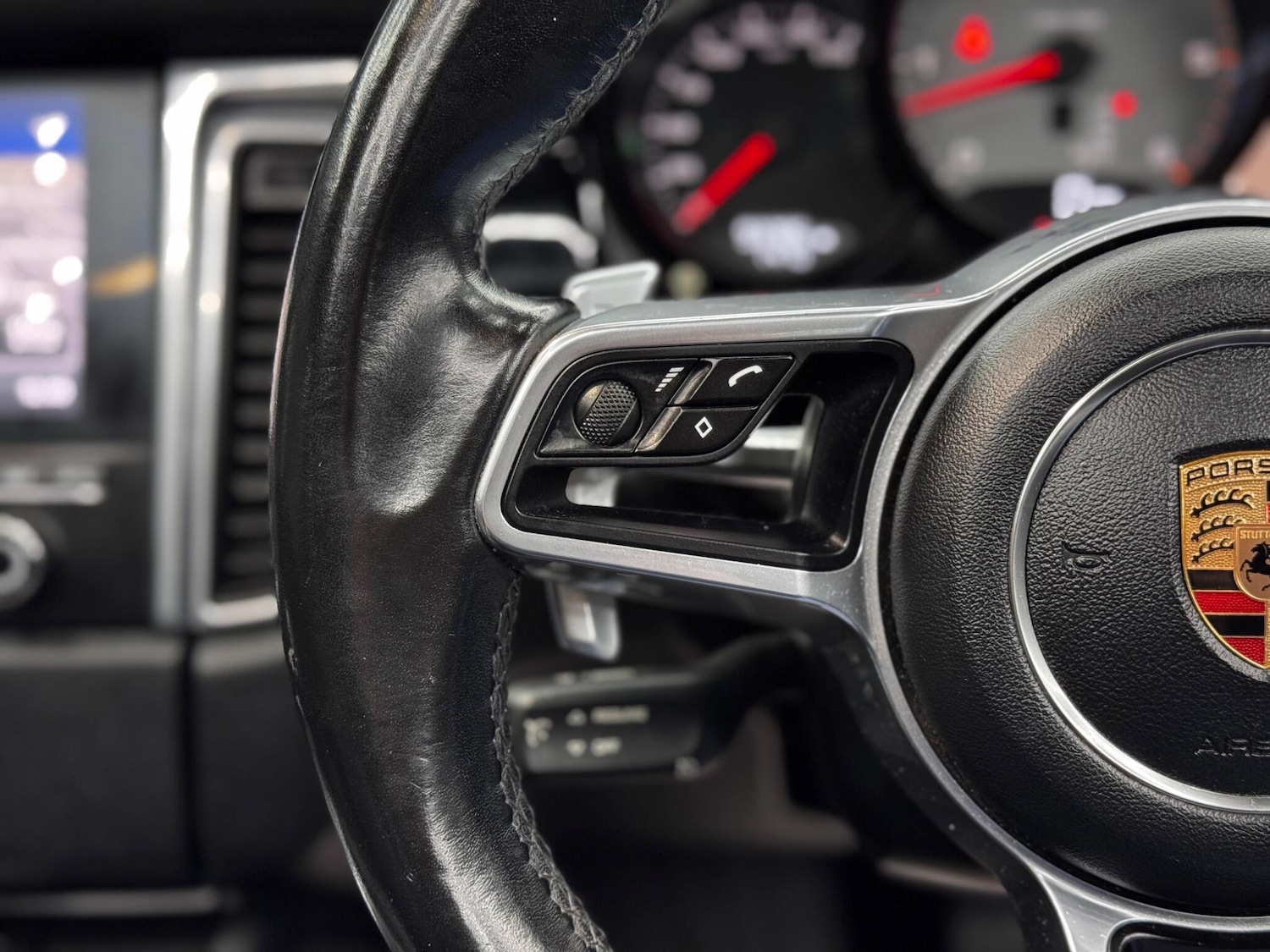 Used Porsche Macan 2017 for sale - 76307031: Photo 20