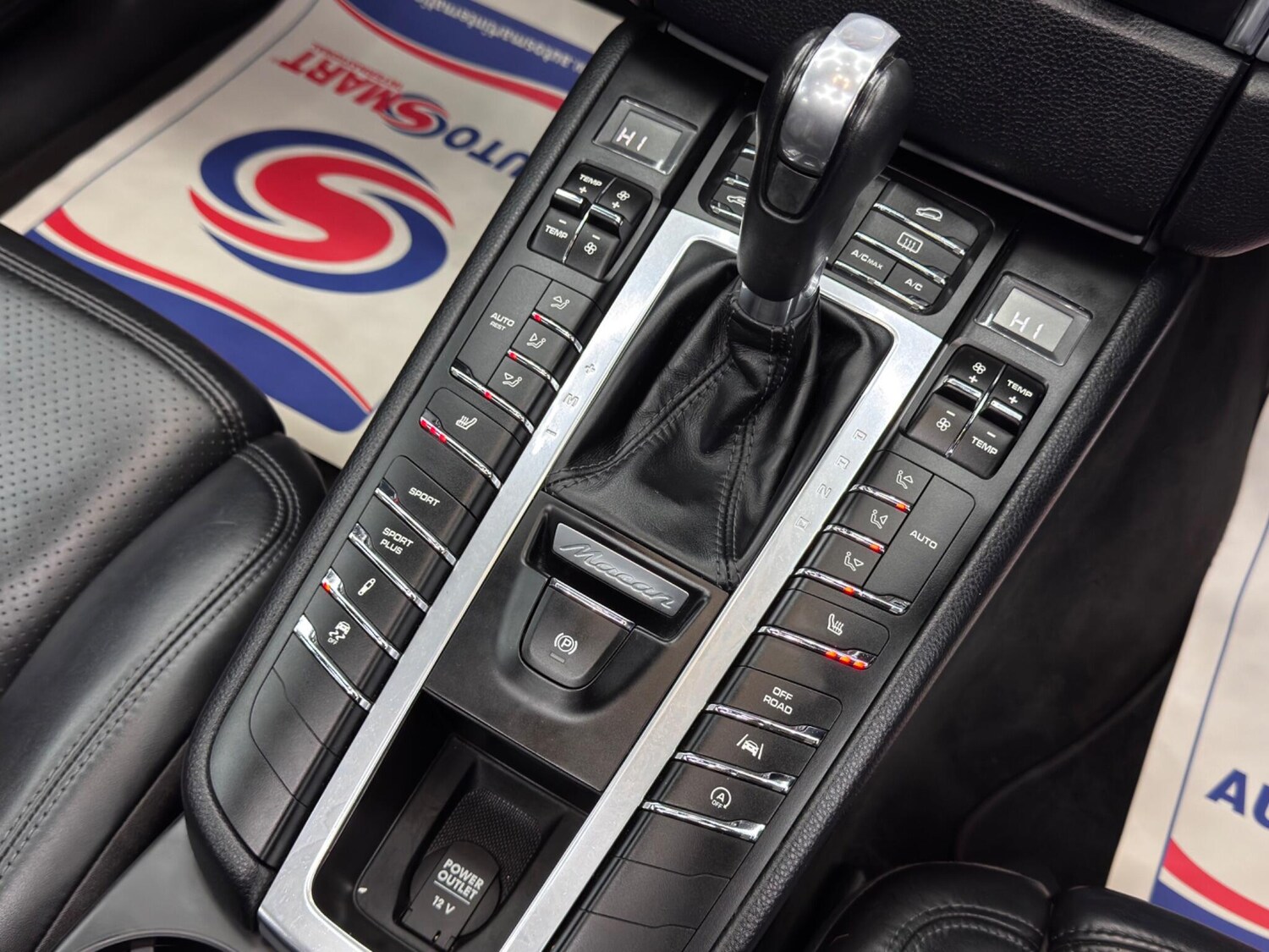 Used Porsche Macan 2017 for sale - 76307031: Photo 26