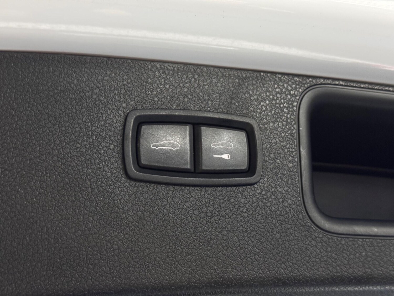 Used Porsche Macan 2017 for sale - 76307031: Photo 42