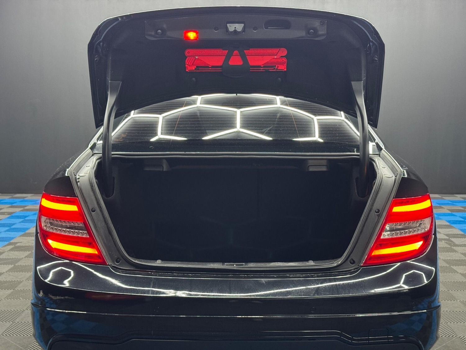 Used Mercedes-Benz C Class for sale - 77425096: Photo 36