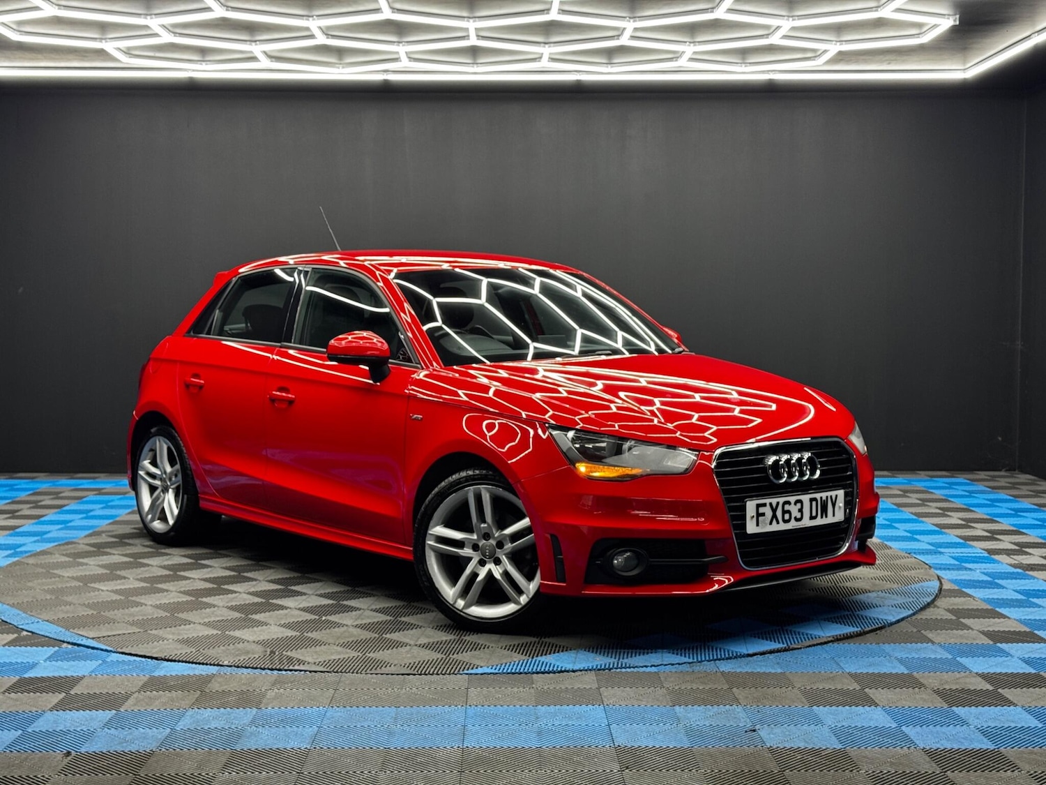 Used Audi A1 2013 for sale - 76619685: Photo 1