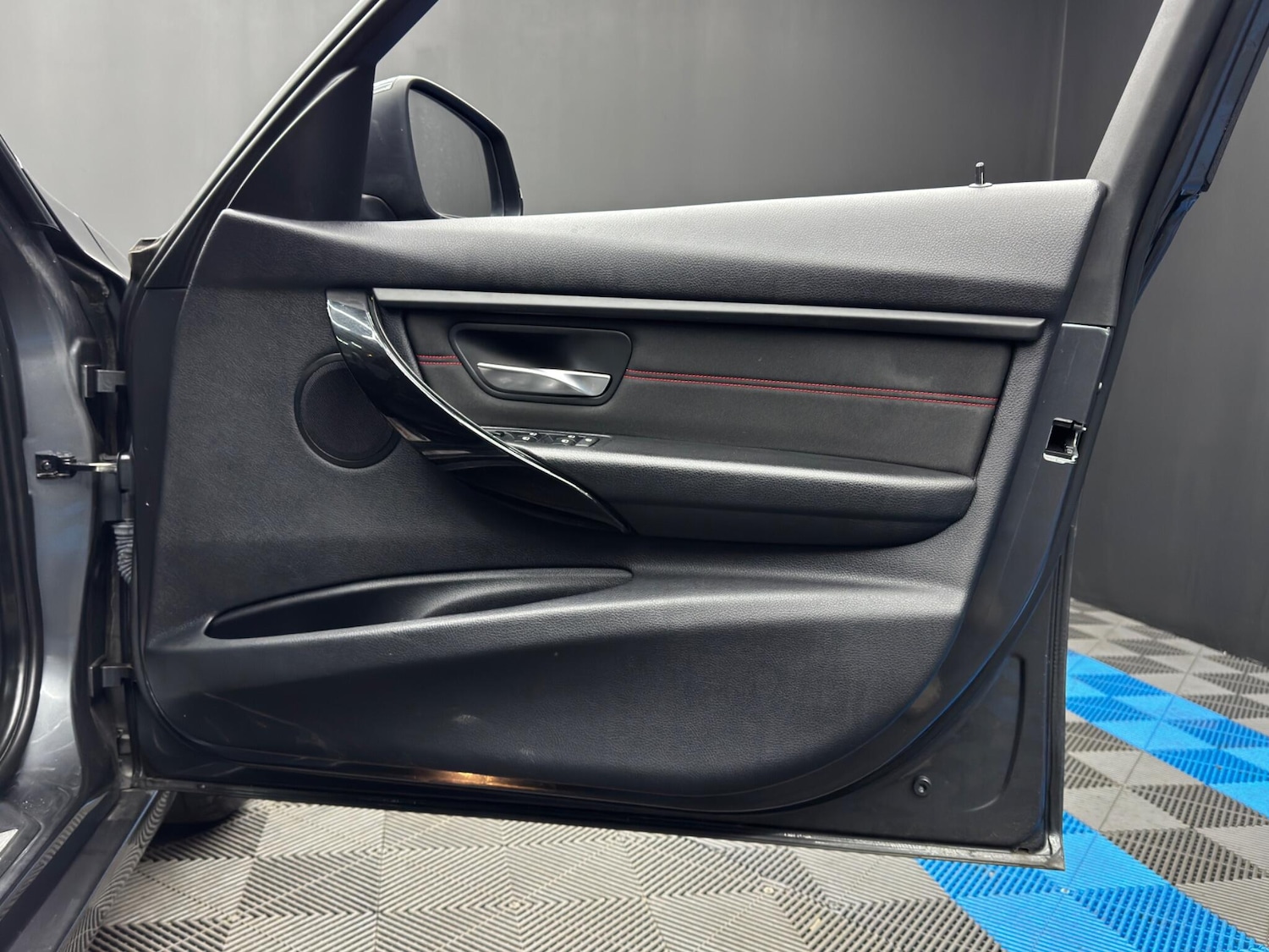 Used BMW 3 Series for sale - 77809067: Photo 41