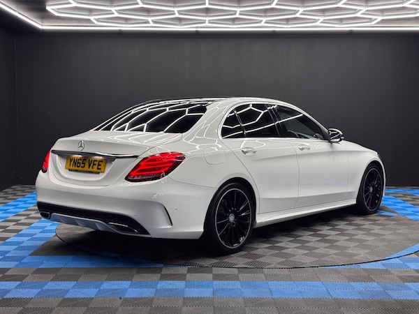 Used Mercedes-Benz C Class 2015 for sale - 76314352: Photo 5
