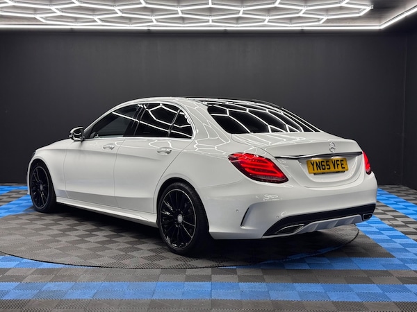 Used Mercedes-Benz C Class 2015 for sale - 76314352: Photo 7