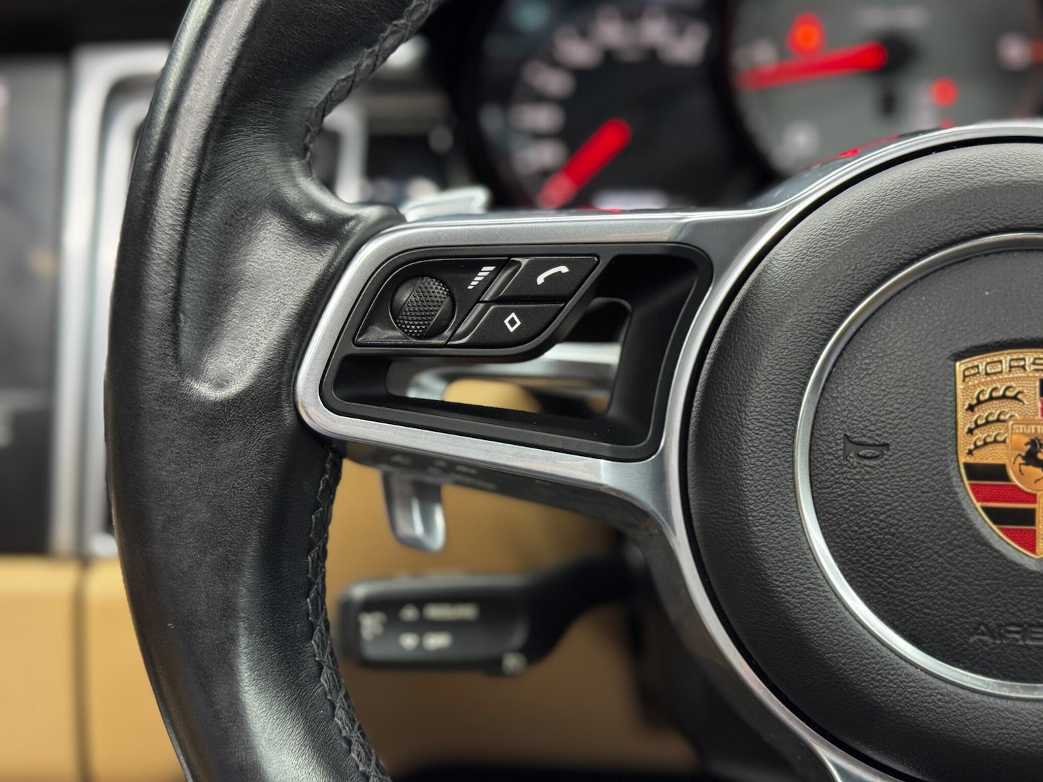 Used Porsche Macan 2017 for sale - 77396500: Photo 20