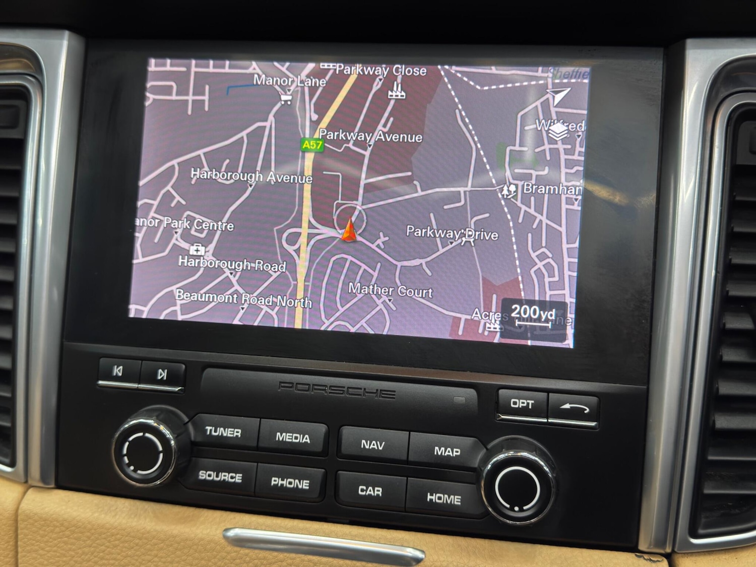 Used Porsche Macan 2017 for sale - 77396500: Photo 27