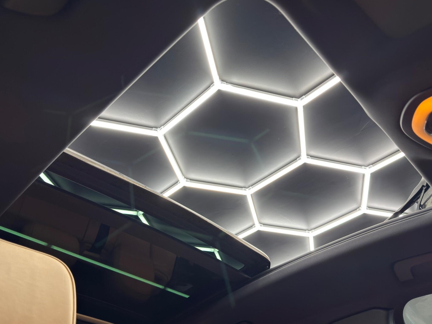 Used Porsche Macan 2017 for sale - 77396500: Photo 34