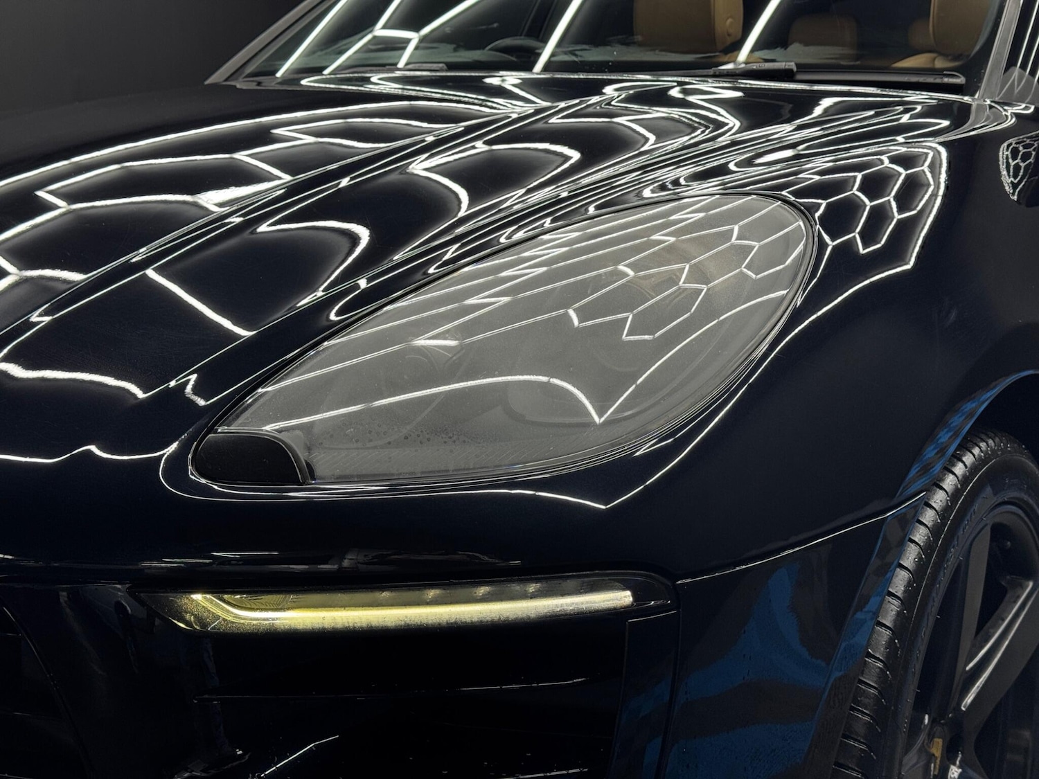 Used Porsche Macan 2017 for sale - 77396500: Photo 46