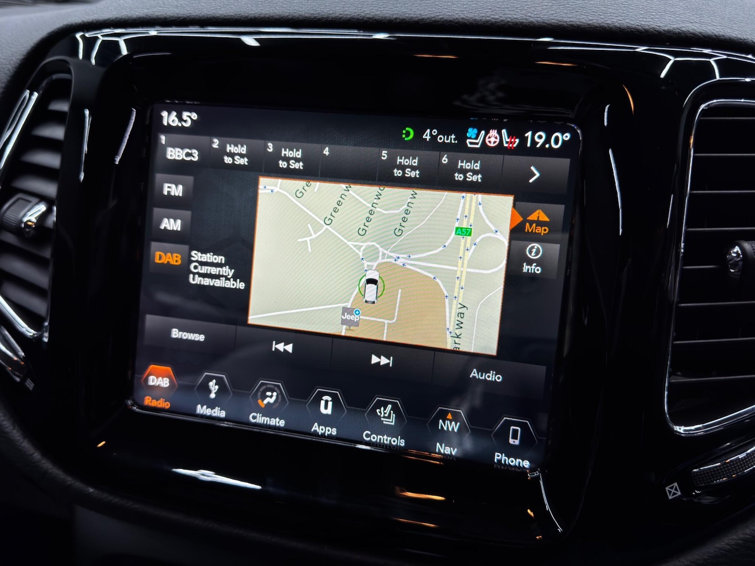 Used Jeep Compass 2019 for sale - 76918610: Photo 29