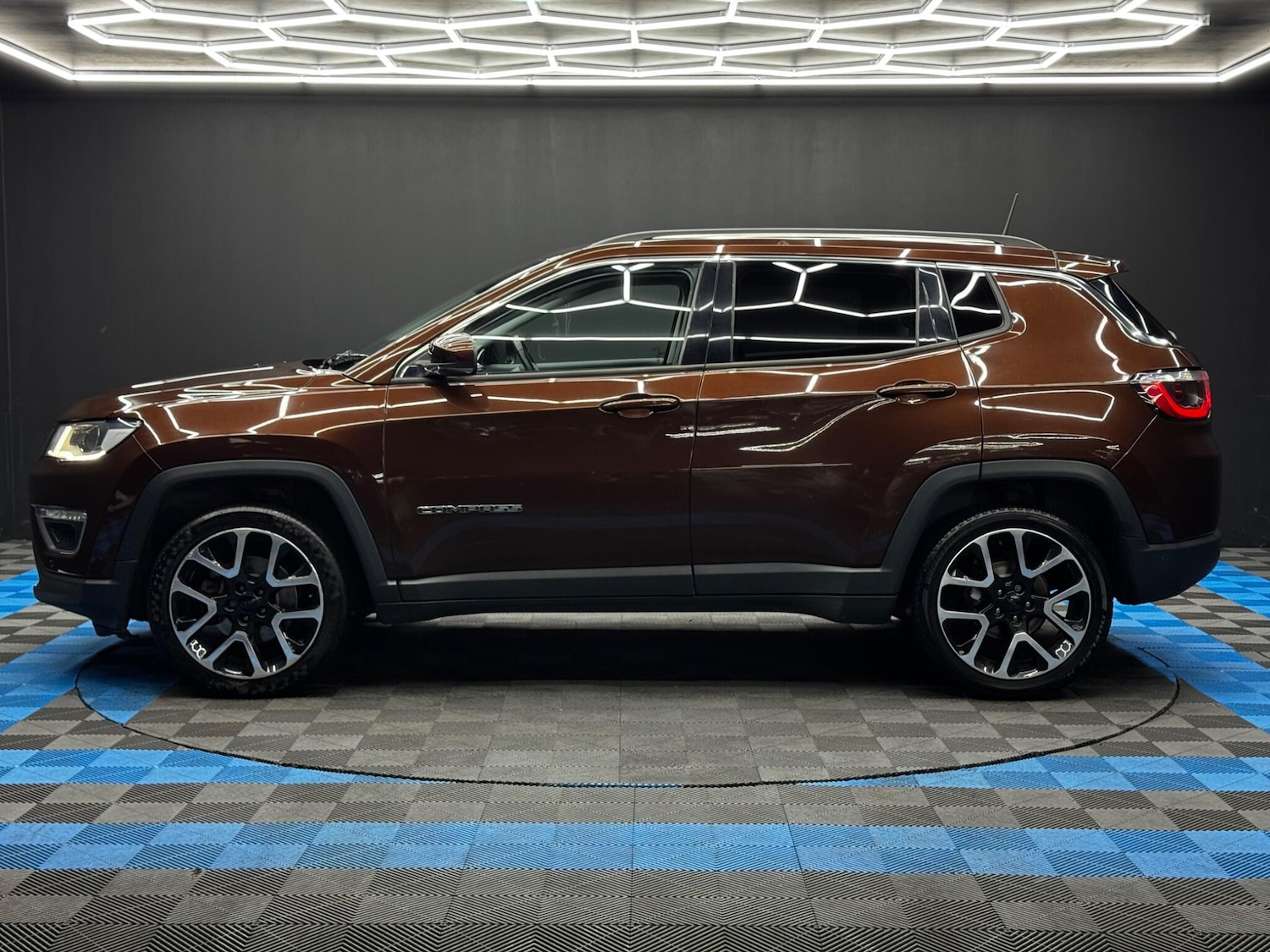 Used Jeep Compass 2019 for sale - 76918610: Photo 8