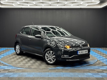 Used Volkswagen Polo 2015 for sale - 79497102: Photo
