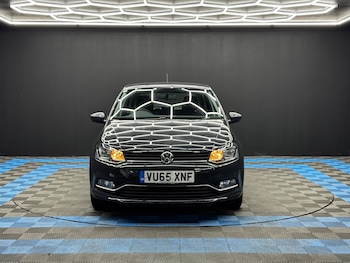 Used Volkswagen Polo 2015 for sale - 79497102: Photo