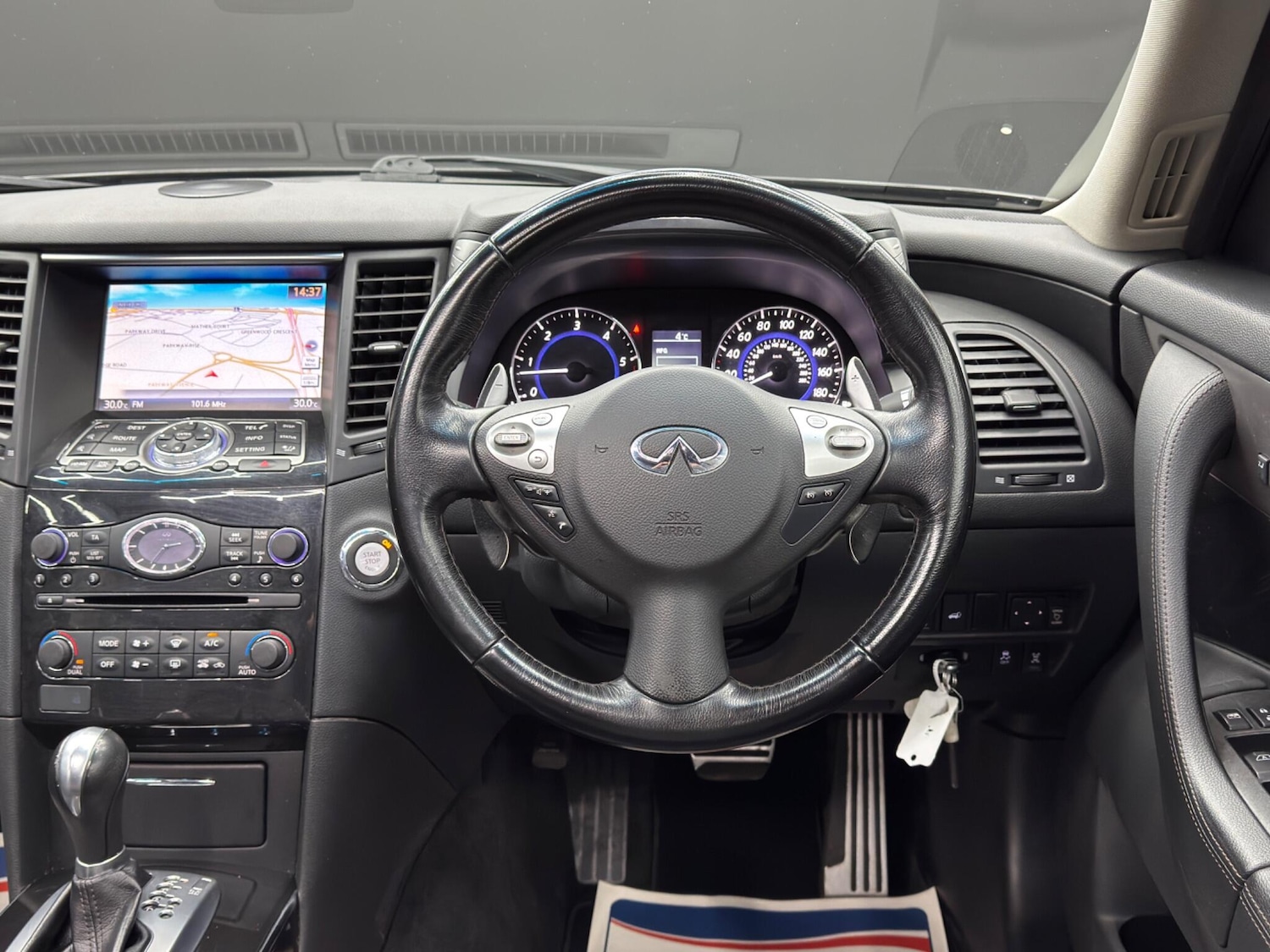 Used Infiniti QX70 2014 for sale - 77468807: Photo 18