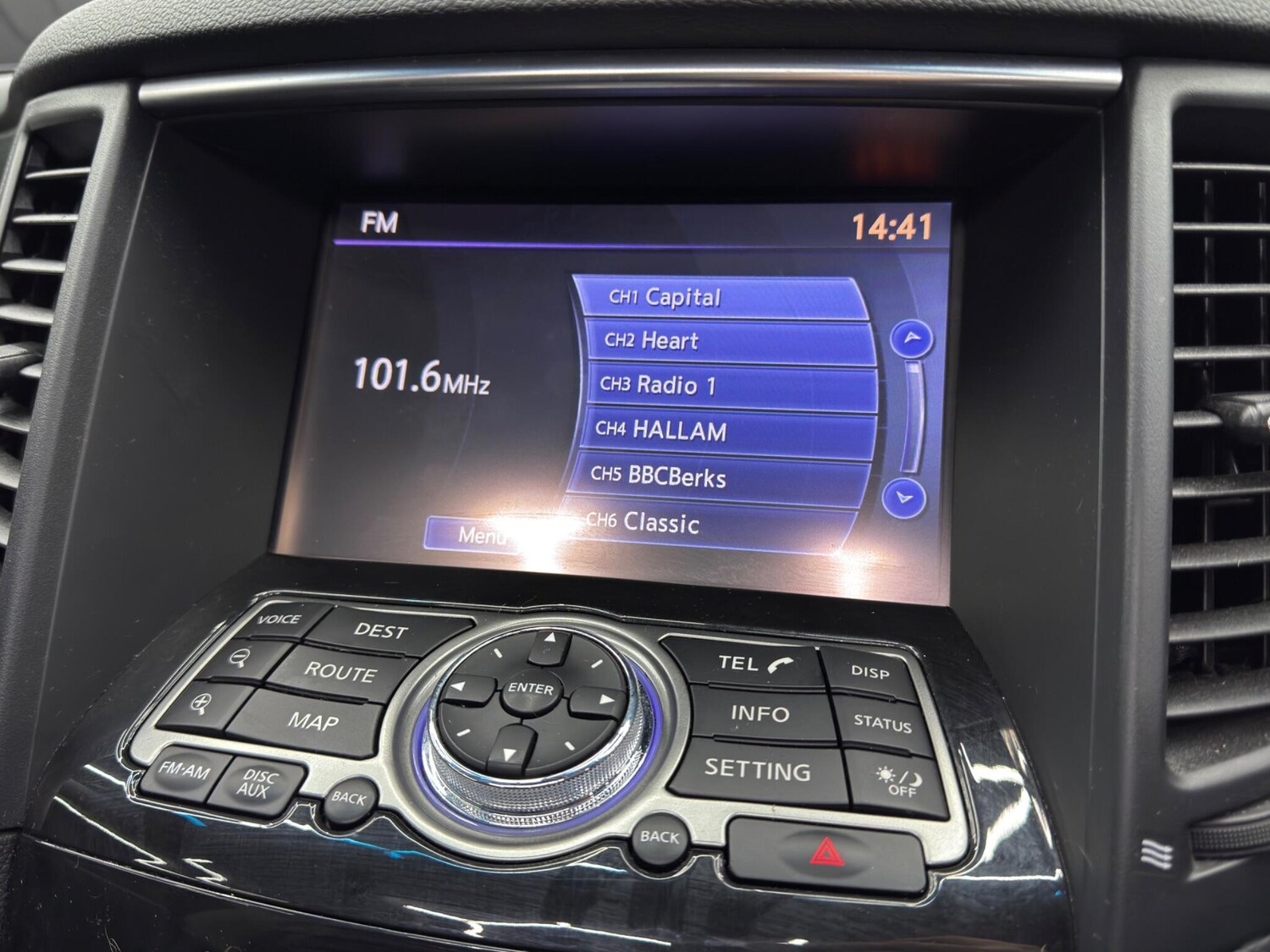 Used Infiniti QX70 2014 for sale - 77468807: Photo 30