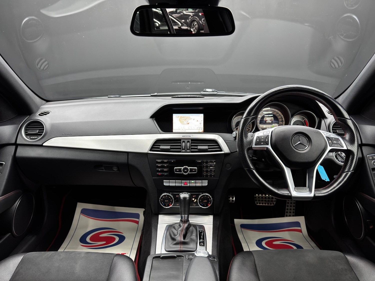 Used Mercedes-Benz C Class 2013 for sale - 76511767: Photo 10