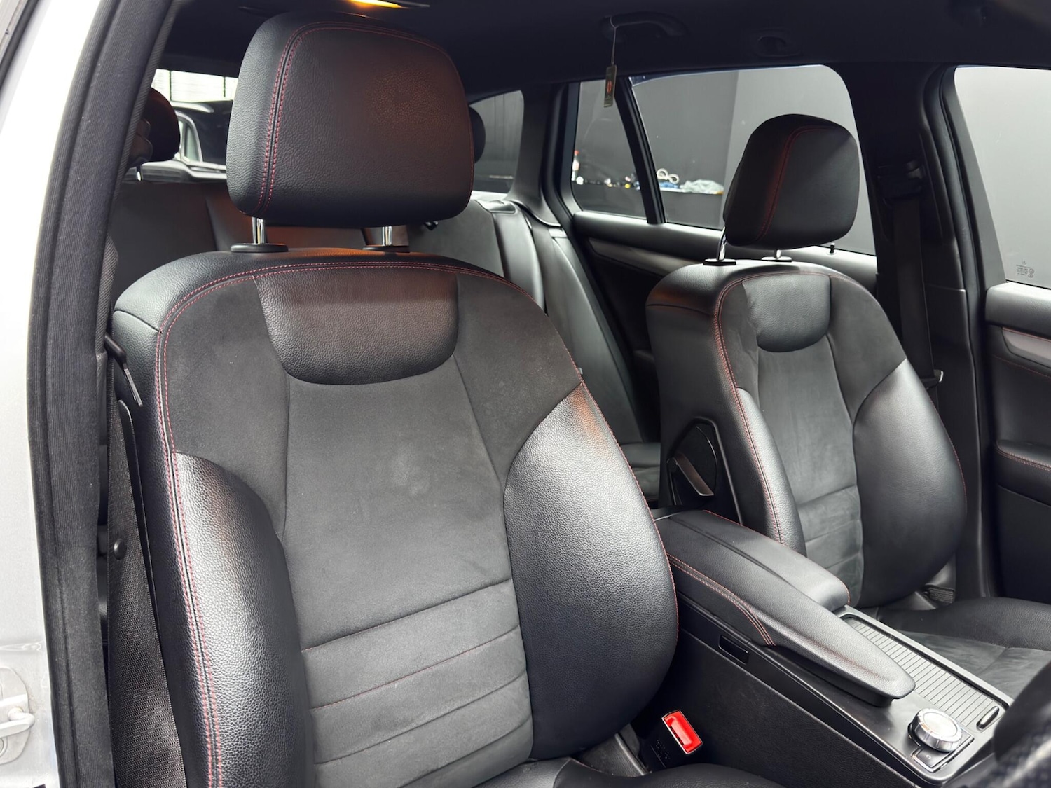 Used Mercedes-Benz C Class 2013 for sale - 76511767: Photo 12