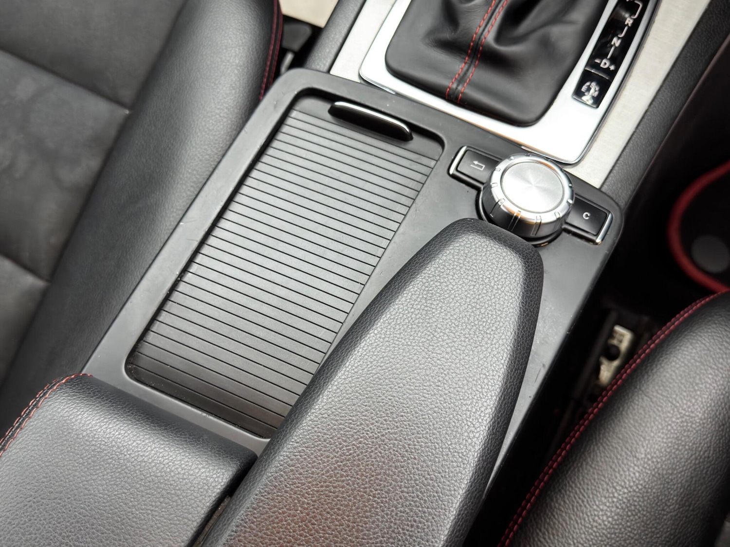 Used Mercedes-Benz C Class 2013 for sale - 76511767: Photo 25