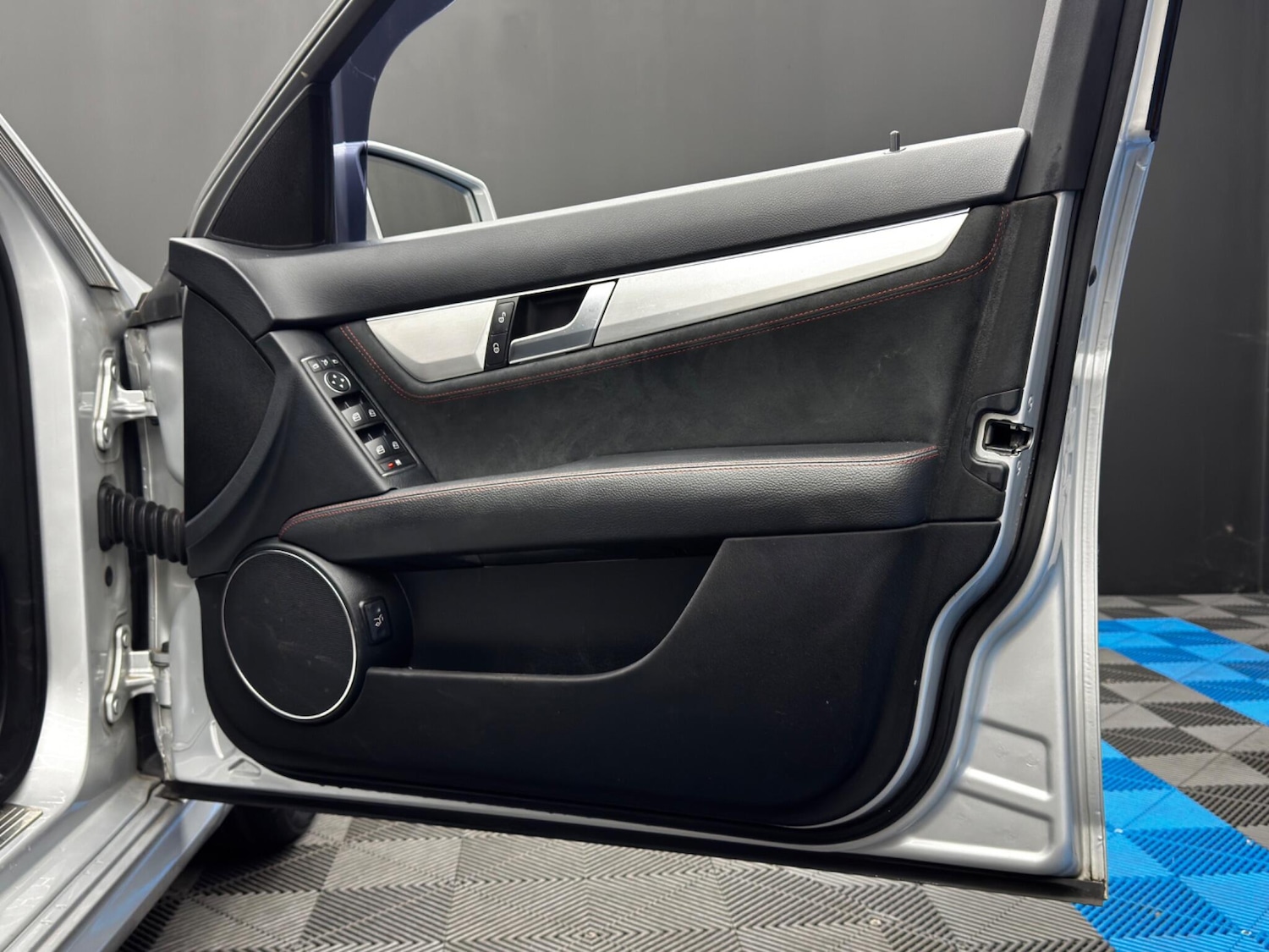 Used Mercedes-Benz C Class 2013 for sale - 76511767: Photo 39